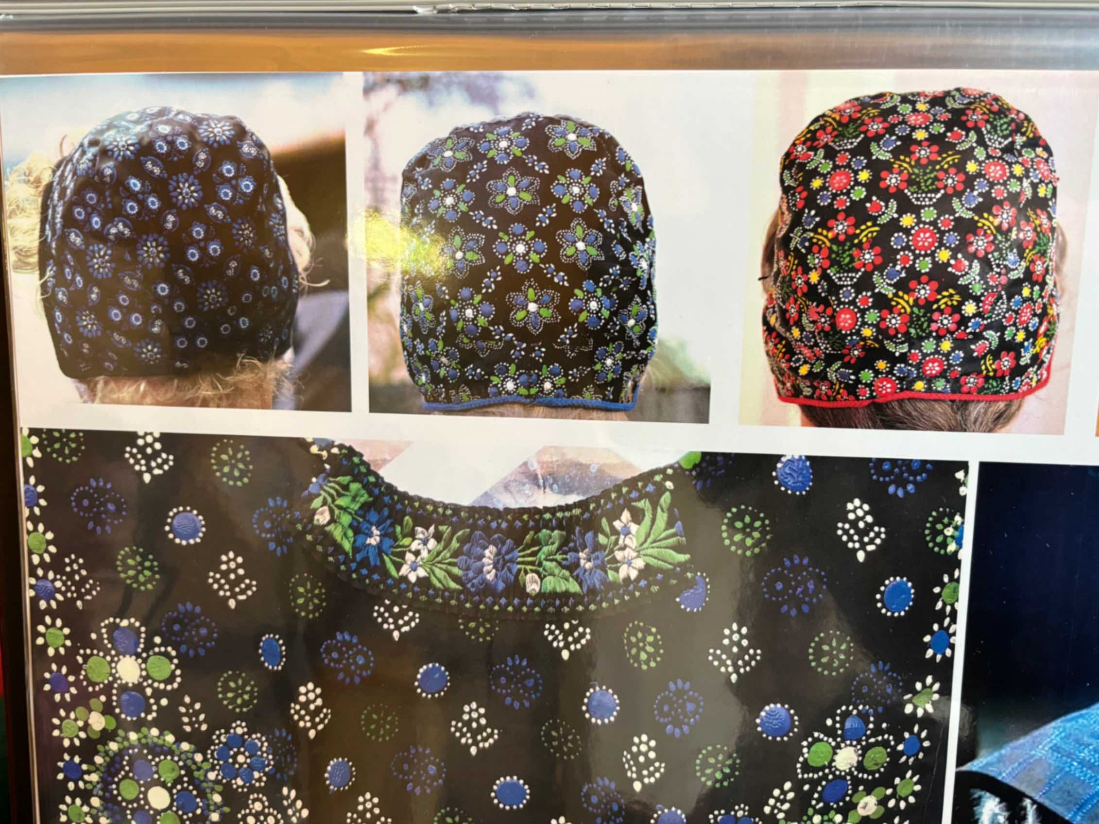 Mourning Stages in Staphorster dotwork